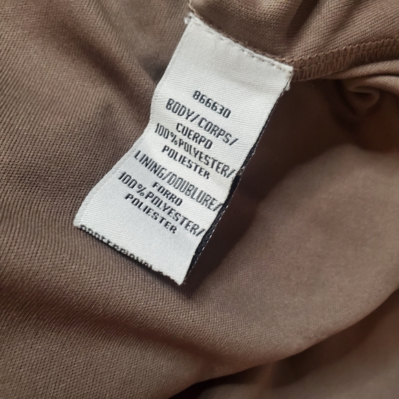 SOLD 🚫 JS Collections| Embroidered Soutache Trumpet Dress - Picture 11 of 11